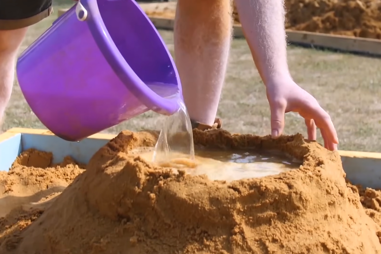 how to build a sand castle