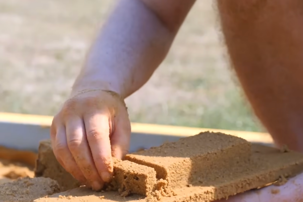 how to build a sand castle